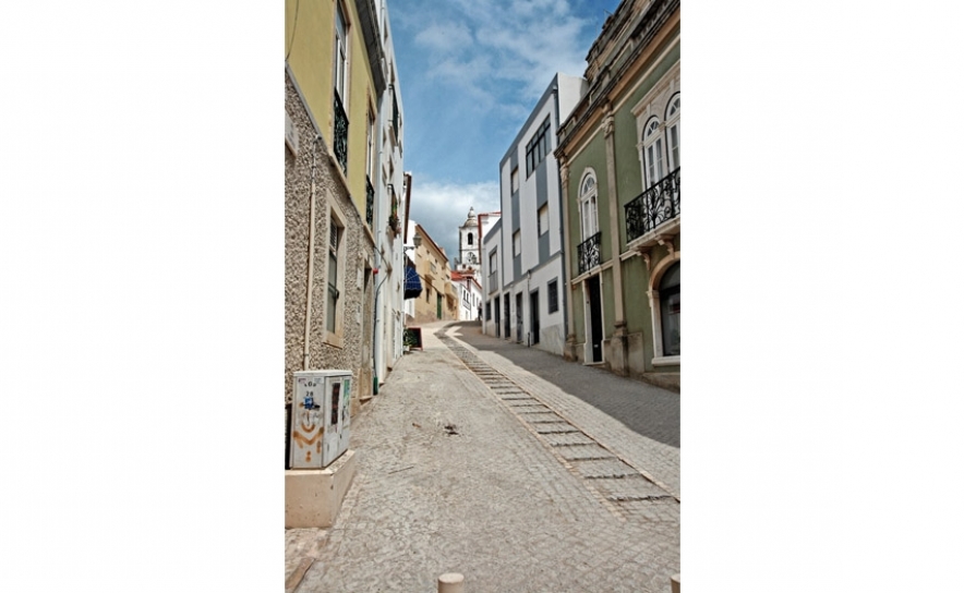 Obras de Pavimentação no Centro Histórico de Lagos