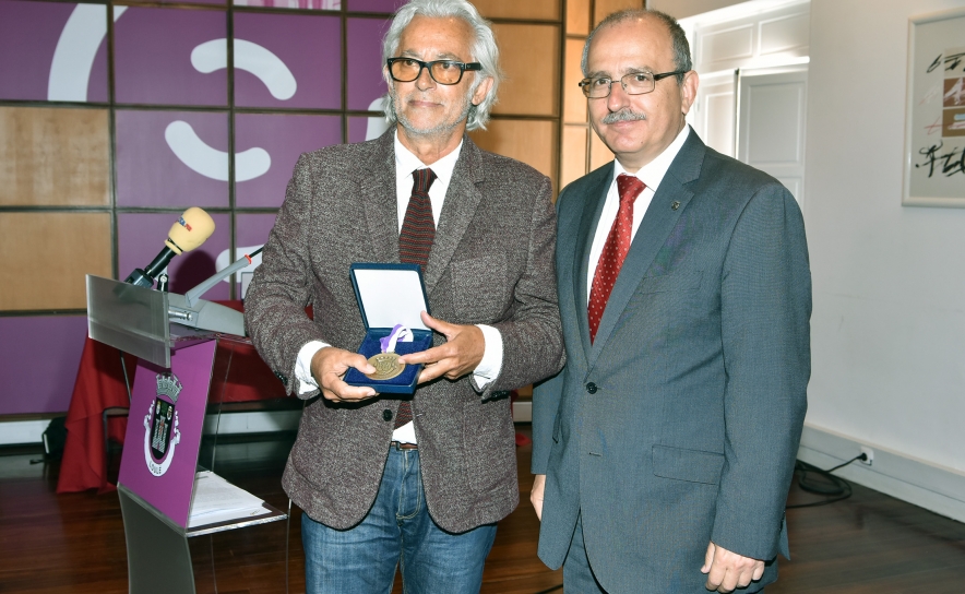 Grau Ouro Medalha Municipal de Mérito Joaquim Vairinhos Ex Presidente da Câmara Municipal de Loulé 