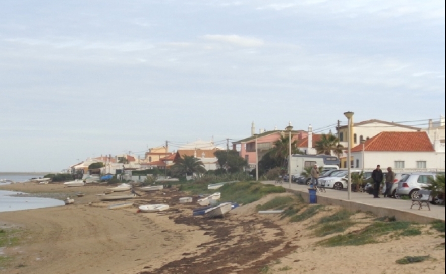 Municípios algarvios exigem suspensão das demolições na Ria Formosa