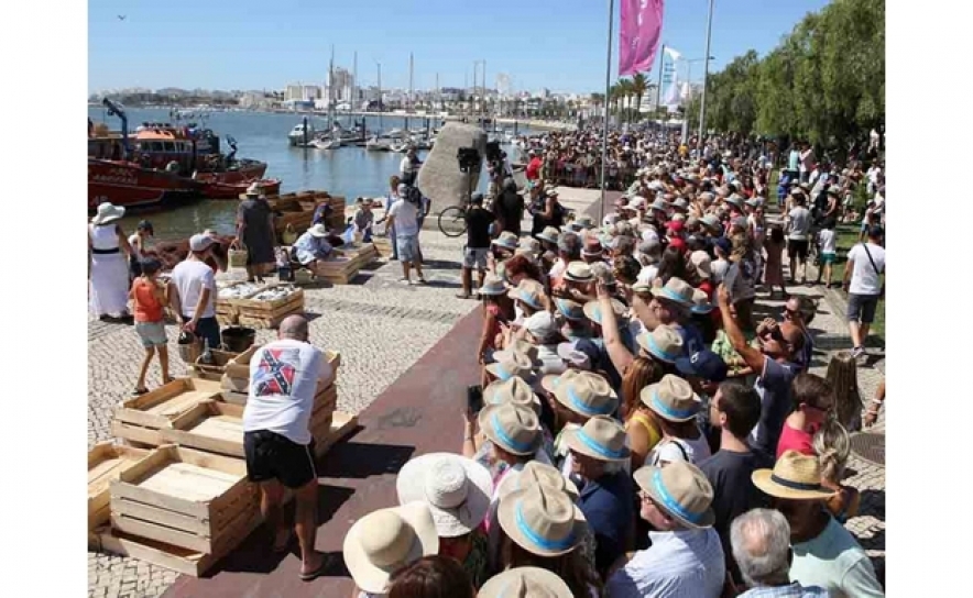 Em Dia de Portugal, Portimão recebe menção honrosa pela recriação da descarga da Sardinha  