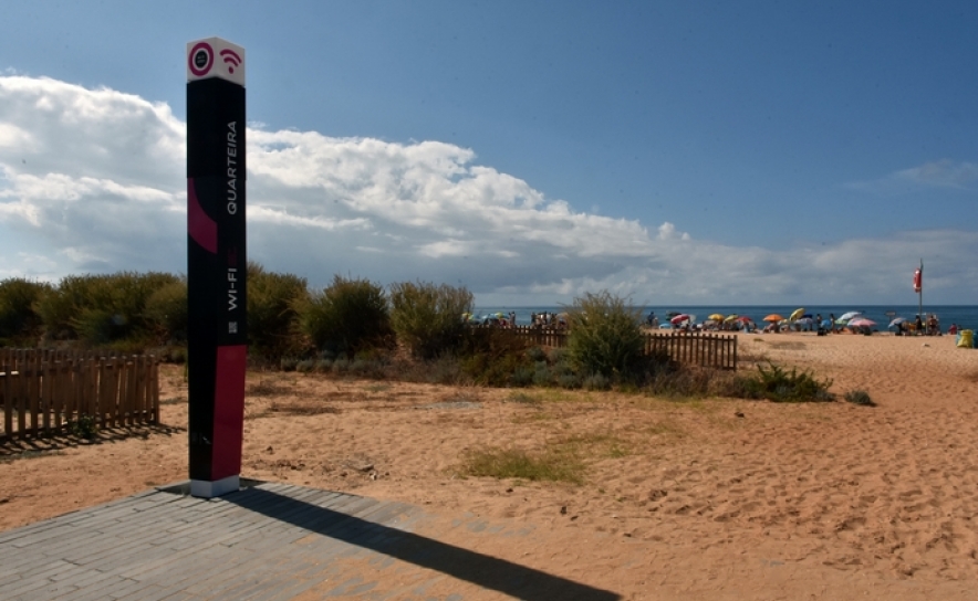 Wi-Fi no Passeio das Dunas em Quarteira