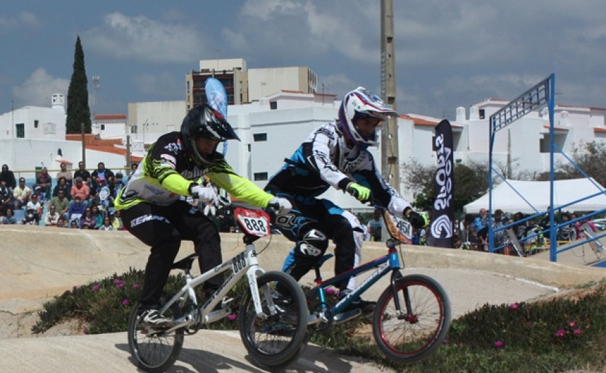 Alejandro Kim autoritário em Quarteira