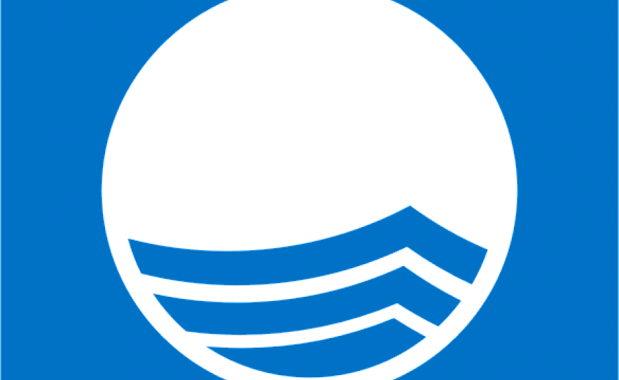 BANDEIRAS AZUIS VÃO SER HASTEADAS NA PRAIA DE FARO