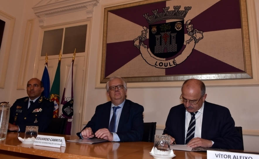 Cerimónia de assinatura do protocolo de colaboração entre a C.M.Loulé 