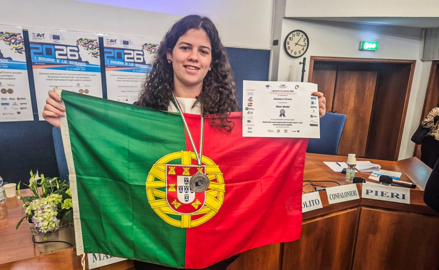 ALUNA ODEMIRENSE PREMIADA EM MOSTRA INTERNACIONAL DE CIÊNCIA