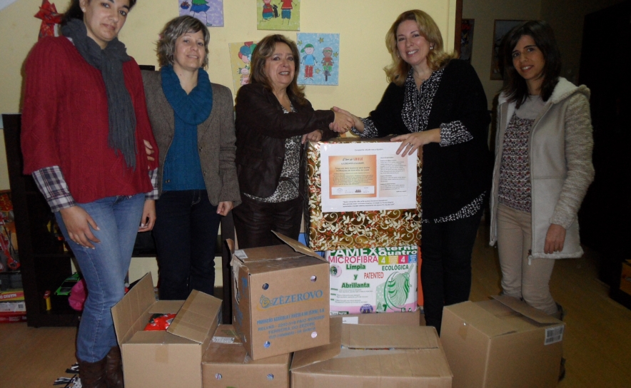 Entrega no Centro de Acolhimento Temporário da Casa da Primeira Infância