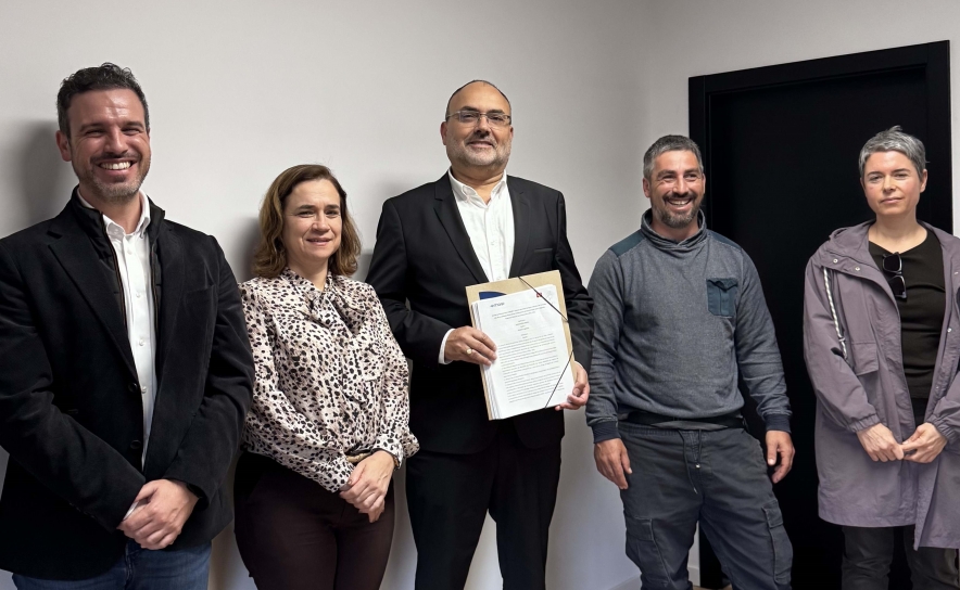 Assinatura acordo da empresa STAL