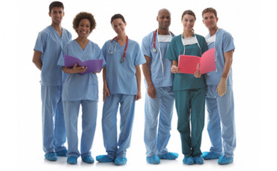 Contratação de mais 45 enfermeiros para o Algarve é 