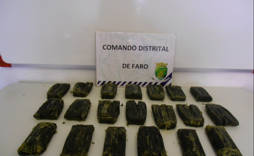 Apreensão de 32 235 doses de Haxixe, na Ponta de Santo António