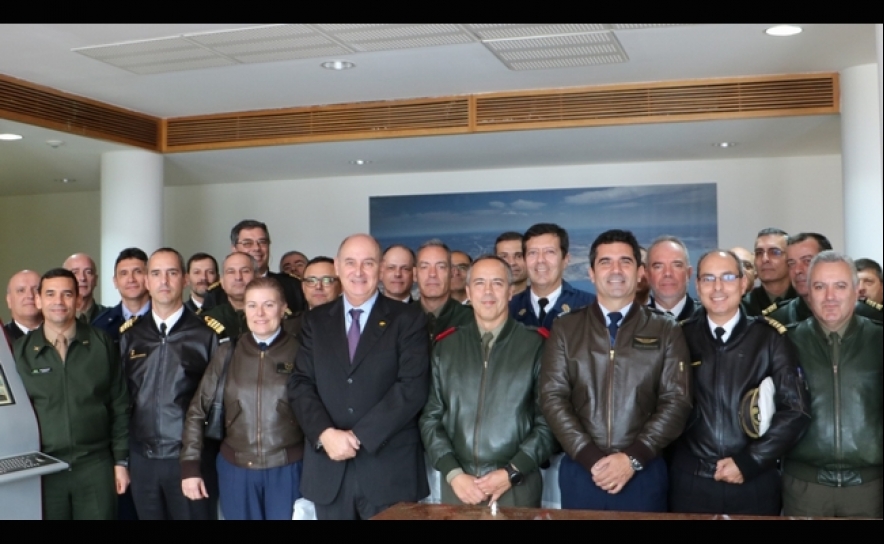 Instituto Universitário Militar visitou o Porto de Sines
