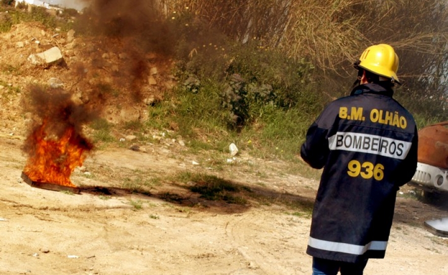 Segurança contra incêndios  para funcionários e edifícios municipais