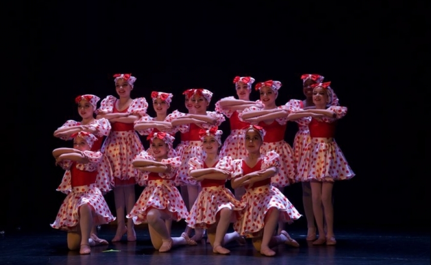 Escola de Dança Arabesque