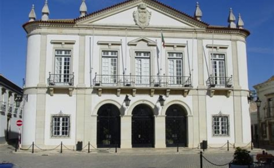 Câmara de Faro confirma buscas da PJ nas suas instalações