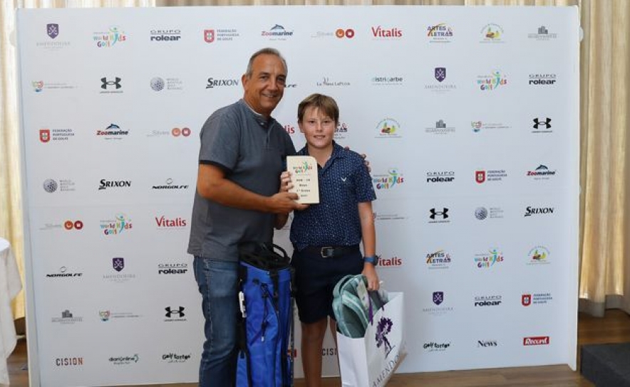 Ricardo Castro Ferreira campeão sub-10 com Roberto Cabrita da Freguesia de Alcantarilha e Pera