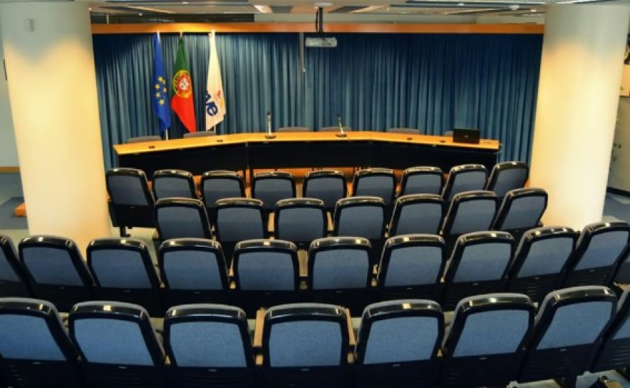 Empreender Algarve promove seminário sobre criação de empresas e apoios ao investimento em Faro